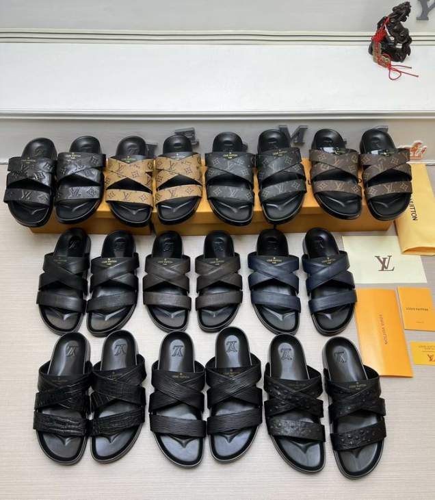 Picture of Louis Vuitton Slippers _SKULVsz38-45mnf03551377